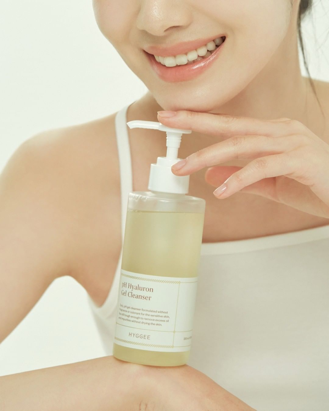 pH Hyaluron Gel Cleanser - Jevy K-Beauty & Skincare